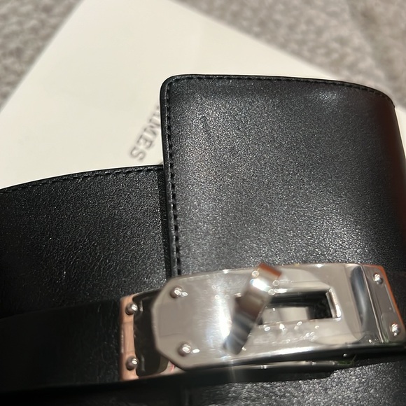 Authentic.  Hermes Neo Calfskin ankle boots    Black. Size 40.5.  Like new. - Picture 16 of 16